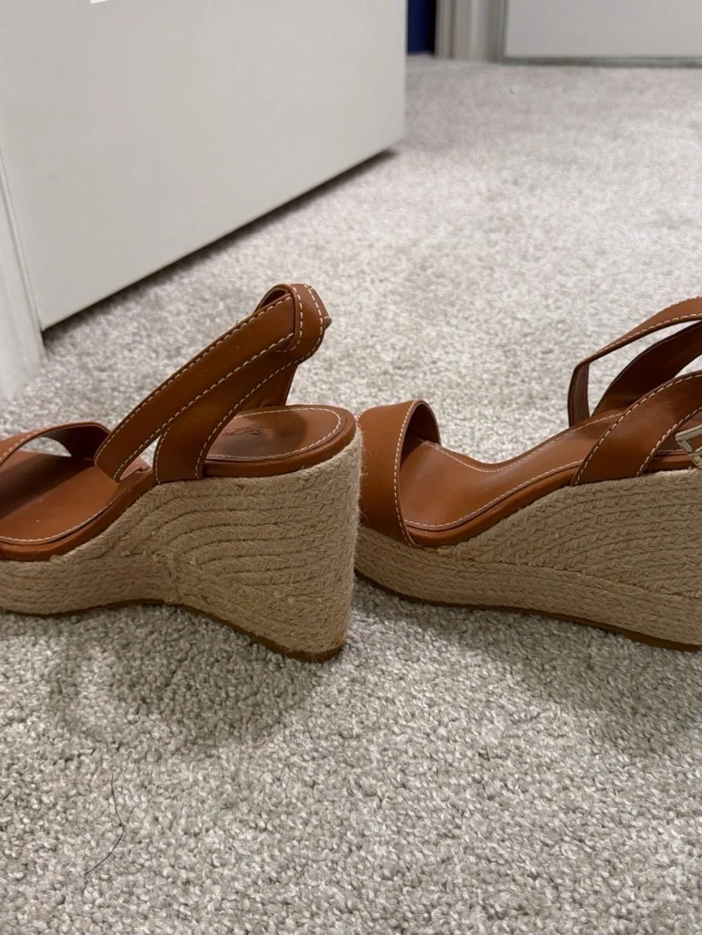 Mango Womens Tan Leather Platform Wedge Sandals - Never Worn!